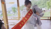 云中谁寄锦书来