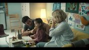 《天外来讯》(2024)[第1季][全4集][1080P][德语中字][剧情科幻惊悚]