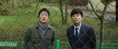 秘密动物园[中文字幕].Secret.Zoo.2020.BluRay.1080p.TrueHD5.1