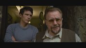 猩球崛起 2160p remux (2011)