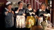 Cats.And.Dogs.2001.猫狗大战.双语字幕.国英音轨.HR-HDTV.AC3.1024X576.x264-人人影视制作