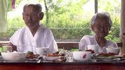 亲爱的，不要跨过那条江.2014.纪录片.豆瓣评分9