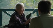 金色茧房 Bên Trong Vỏ Kén Vàng (2023)