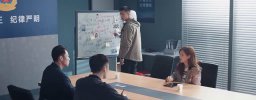 [乌云遇皎月][2022][全30集][国语中字][4K-2160P][20G]