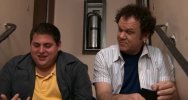 Cyrus.2010.赛勒斯.双语字幕.HR-HDTV.AC3.1024X544.X264-人人影视制作
